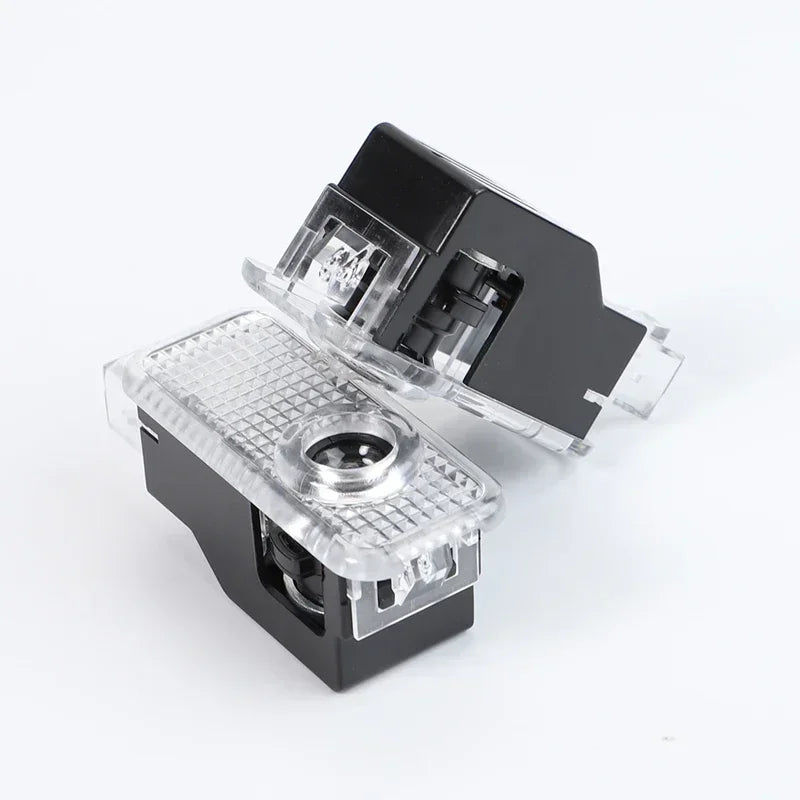 Luz de bienvenida Audi 